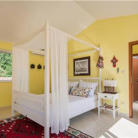 2 Bedroom Seaside Cottage near Orebic, Sleeps 4-5